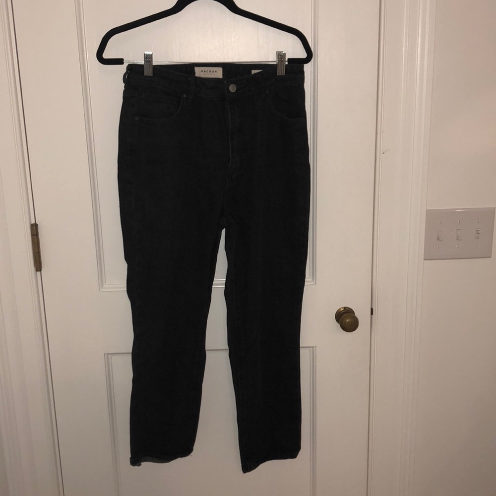 black mom jeans from pacsun